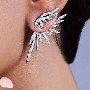 Gorgeous angel wings earrings silver plated
